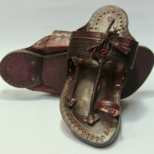 Top angle view men’s authentic Sound Kolhapuri chappal, overhead handcrafted leather traditional ethnic comfortable daily sandal design.